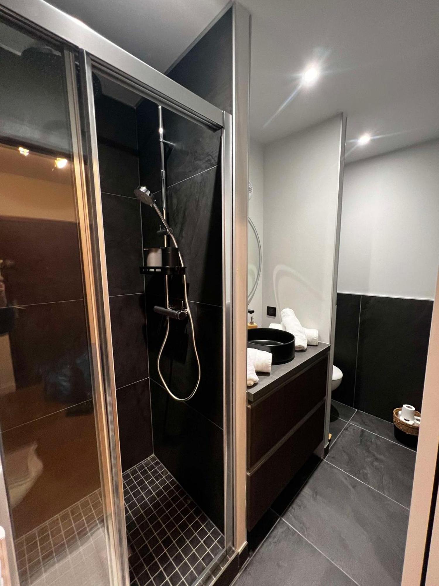 Appartement Le Flamboyant - Wifi - Central - Cosy Aix-les-Bains Eksteriør billede