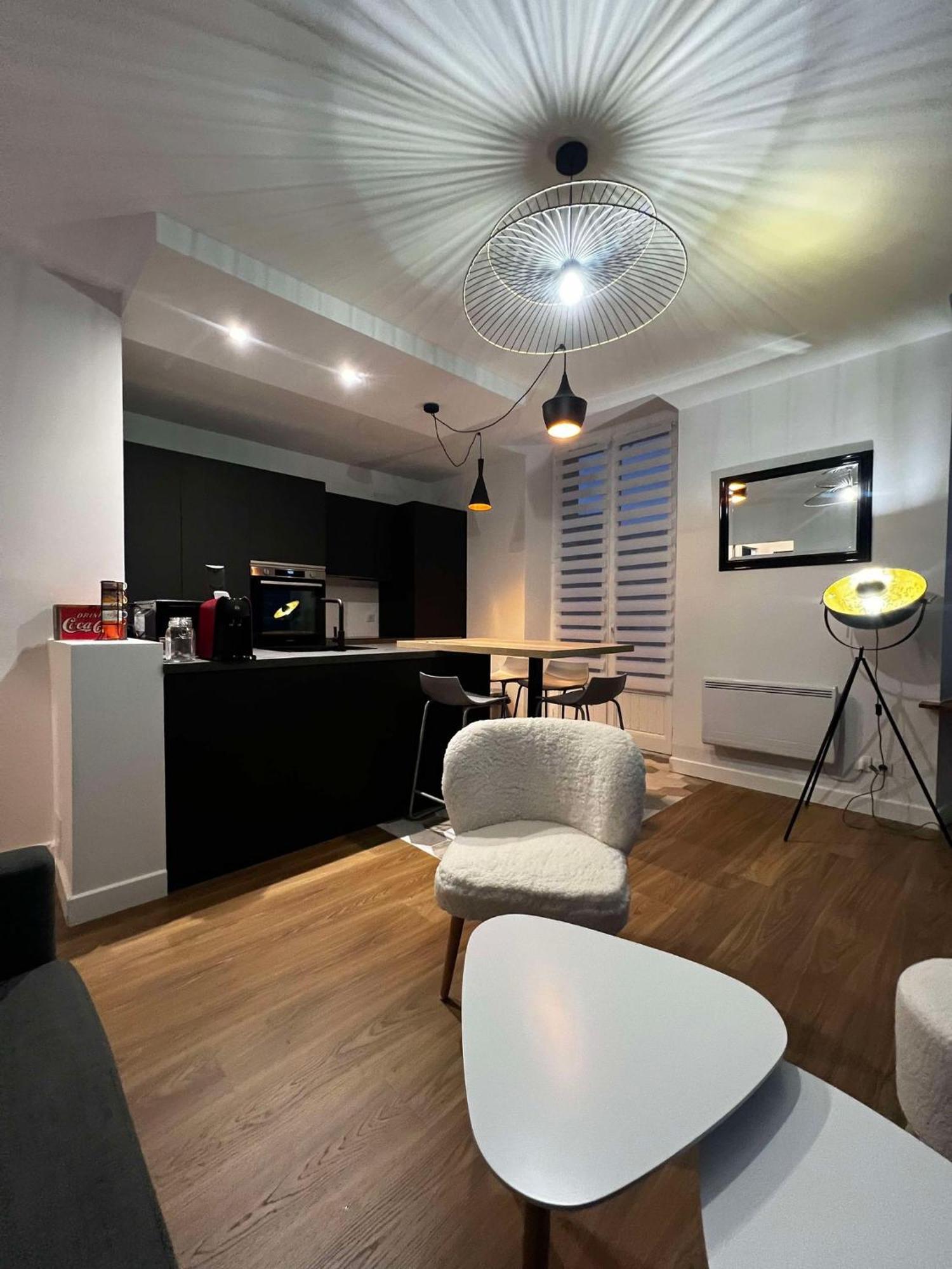Appartement Le Flamboyant - Wifi - Central - Cosy Aix-les-Bains Eksteriør billede